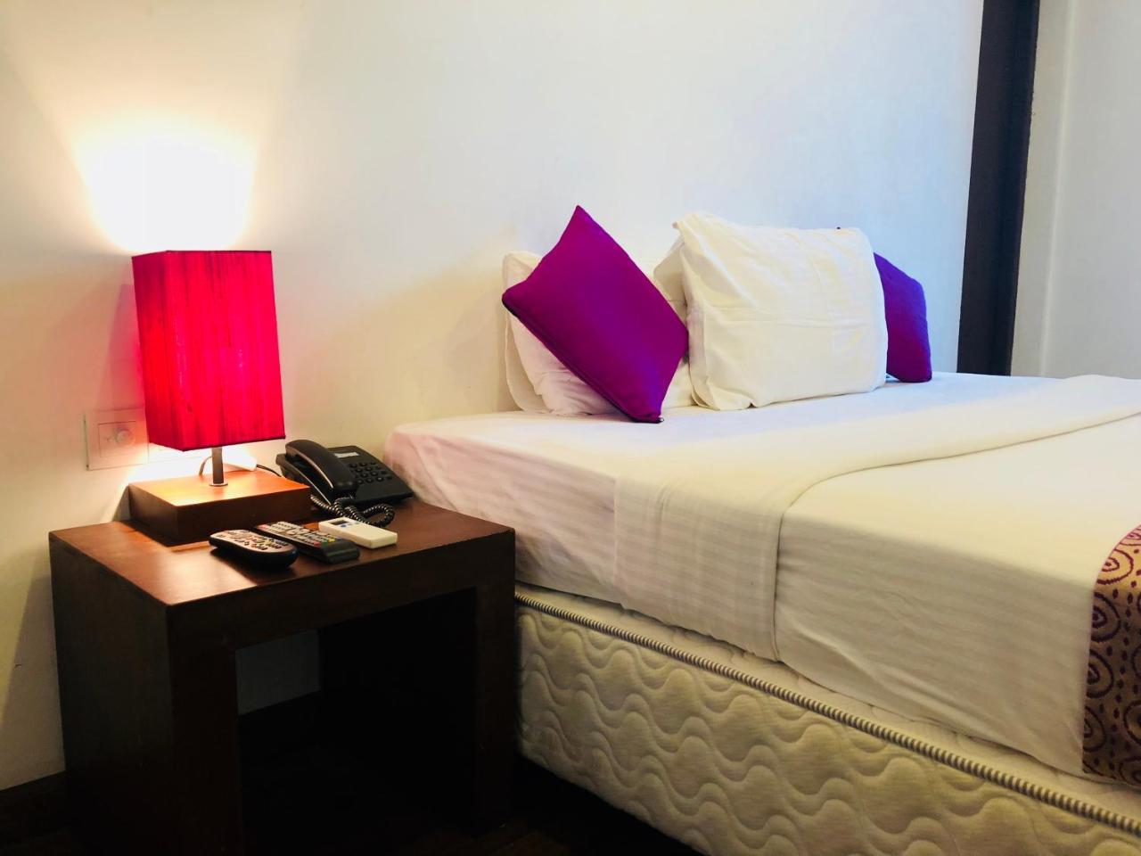 Emerald Hill Hotel Kandy Luaran gambar